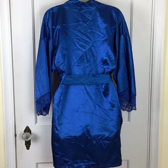 Frederick’s of Hollywood Blue Satin Kimono Robe Size M - Picture 4 of 6